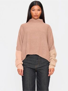 Mock-Neck Sweater in Multi-Color Pink & Beige
